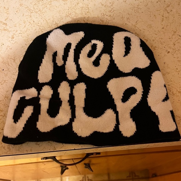 Mea culpa beanie - Picture 1 of 1